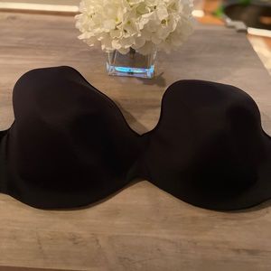 NEW Essential Bodywear